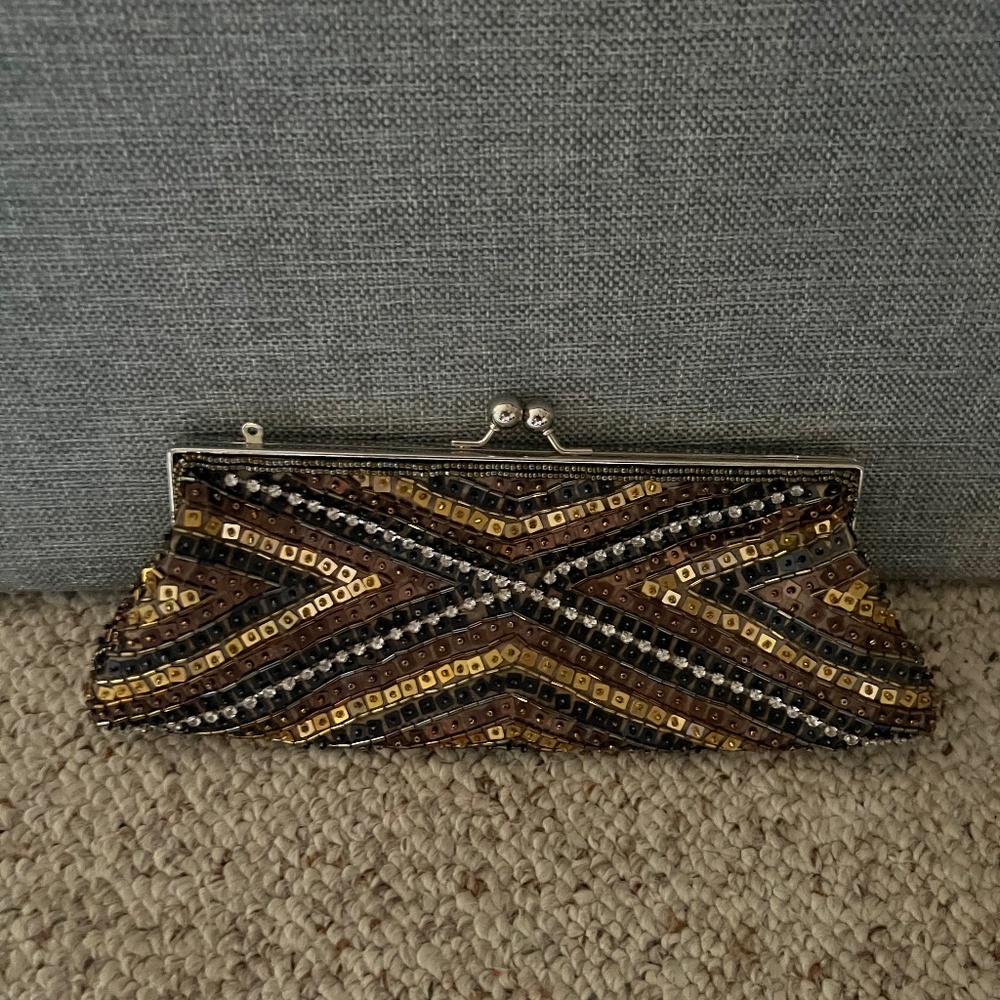 Aldo clutch